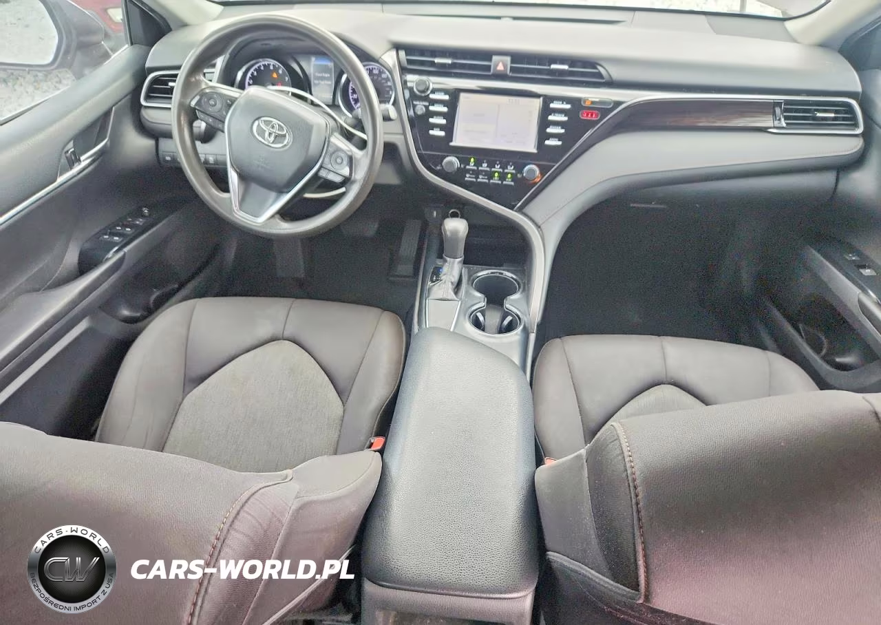 2019 Toyota Camry Le VIN:4T1B11HK3KU270560 - 8