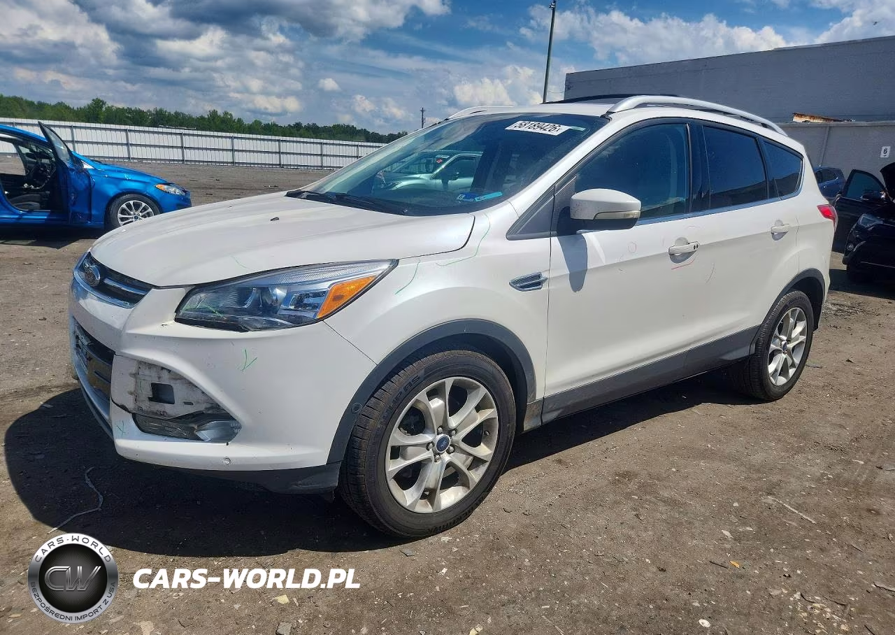2015 Ford Escape Titanium – zdjęcie 1 z 13