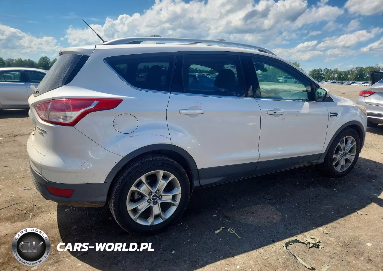 2015 Ford Escape Titanium VIN:1FMCU9J96FUA49364 - 3