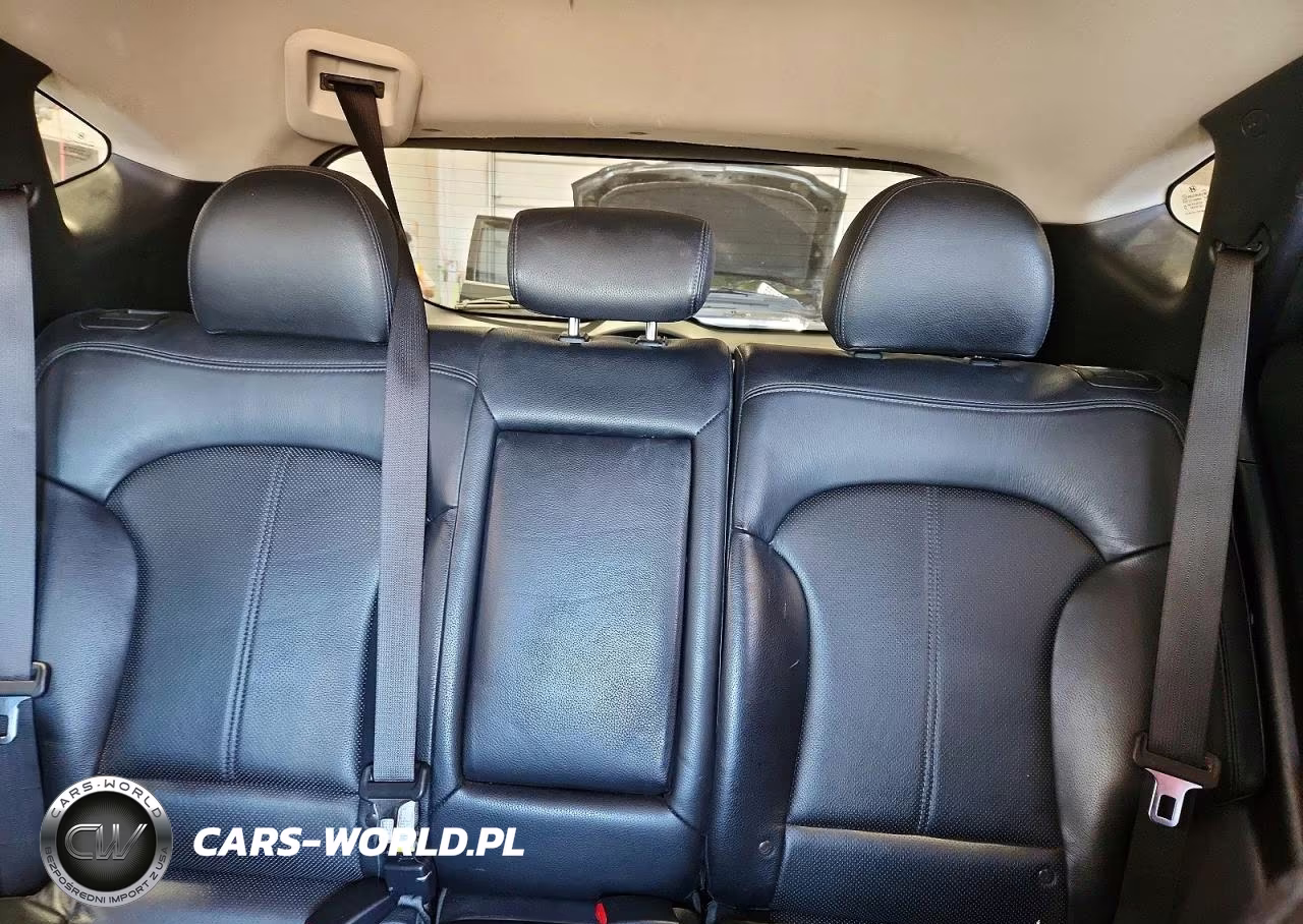 2011 Hyundai Tucson Limited VIN:KM8JUCAC9BU310738 - 10