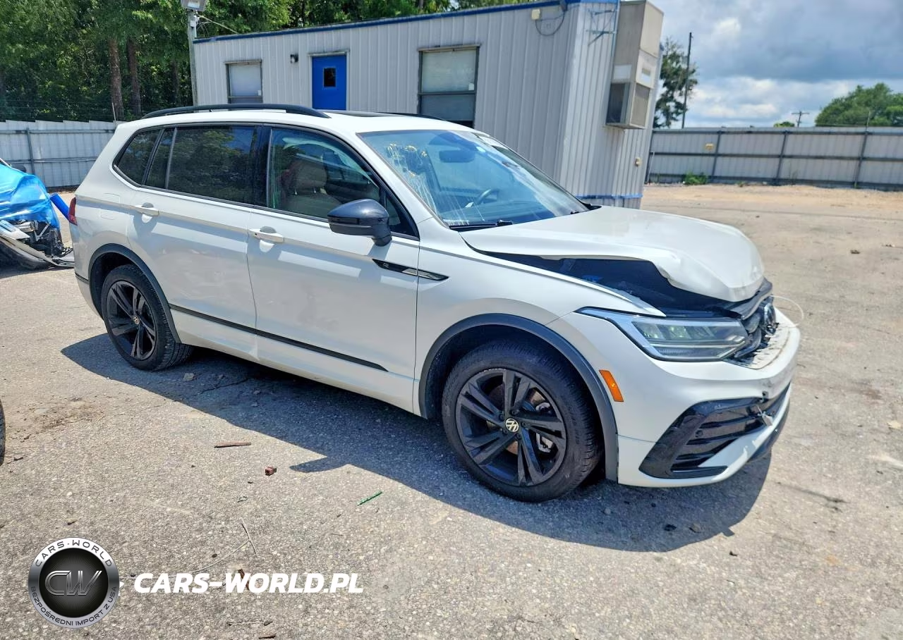 2024 Volkswagen Tiguan Se R-Line Black VIN:3VVCB7AX4RM085805 - 4