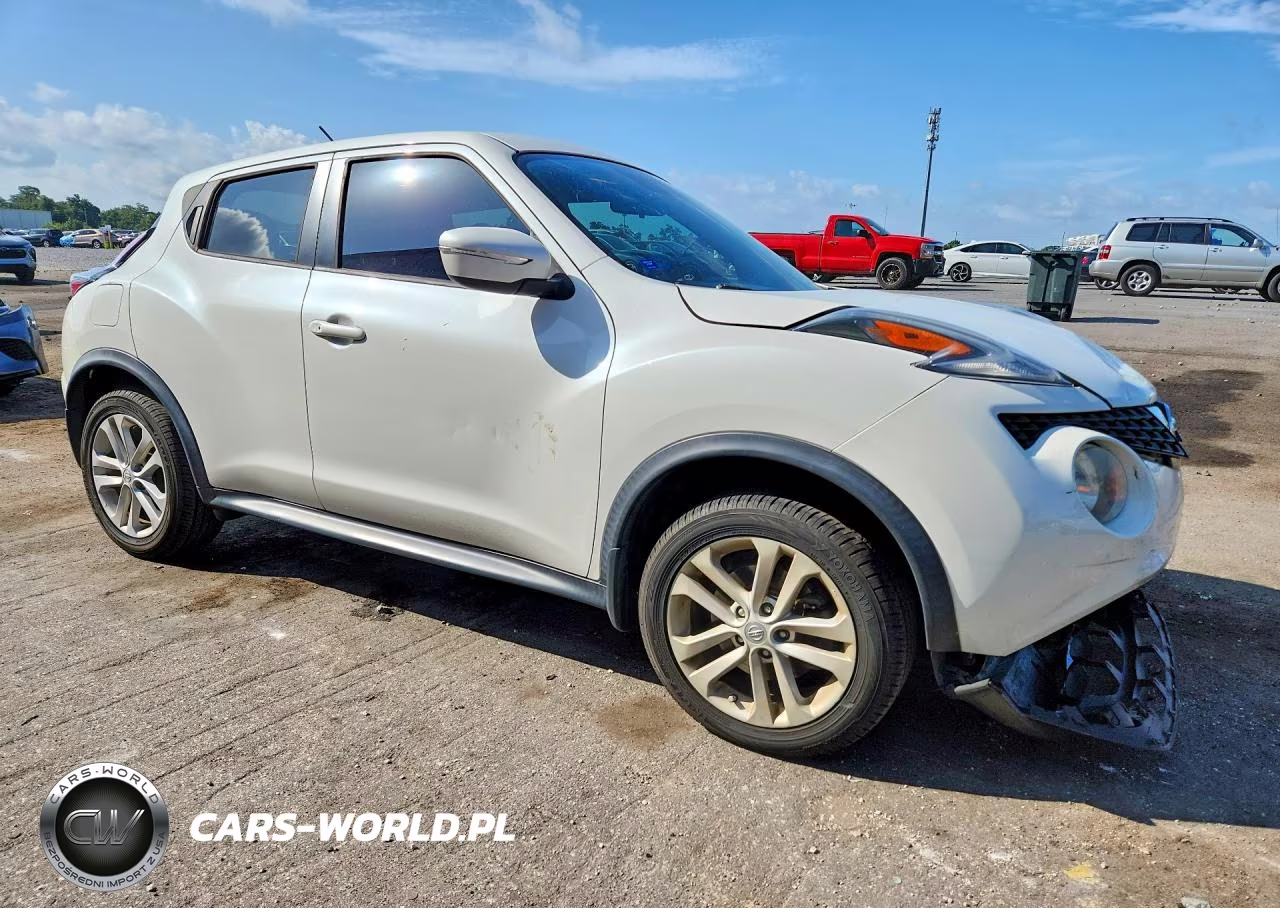 2015 Nissan Juke S VIN:JN8AF5MR3FT503848 - 4