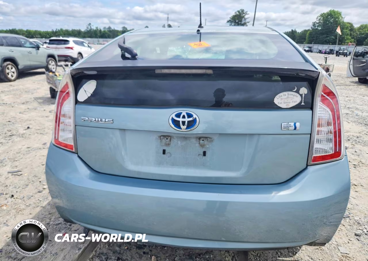 2012 Toyota Prius Two VIN:JTDKN3DU8C1531938 - 6