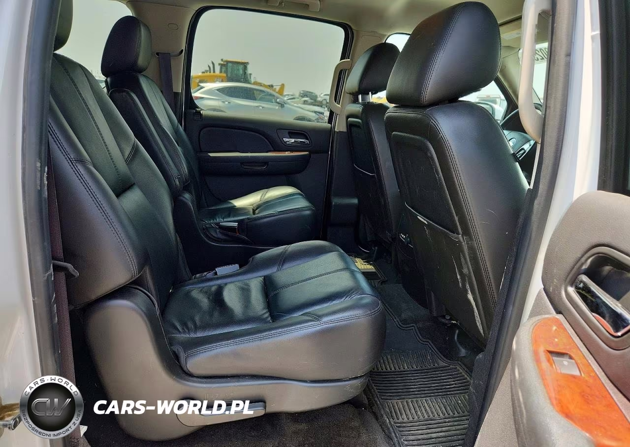 2011 Chevrolet Suburban K1500 Lt VIN:1GNSKJE33BR397205 - 11