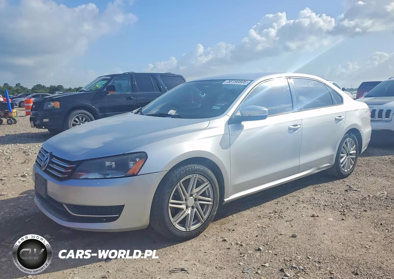 2015 Volkswagen Passat S – zdjęcie 1 z 12