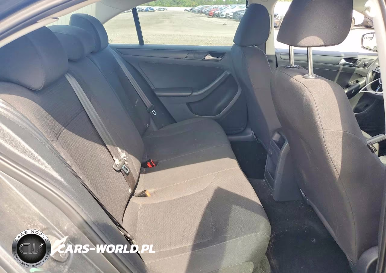 2016 Volkswagen Jetta S VIN:3VW267AJXGM388236 - 10