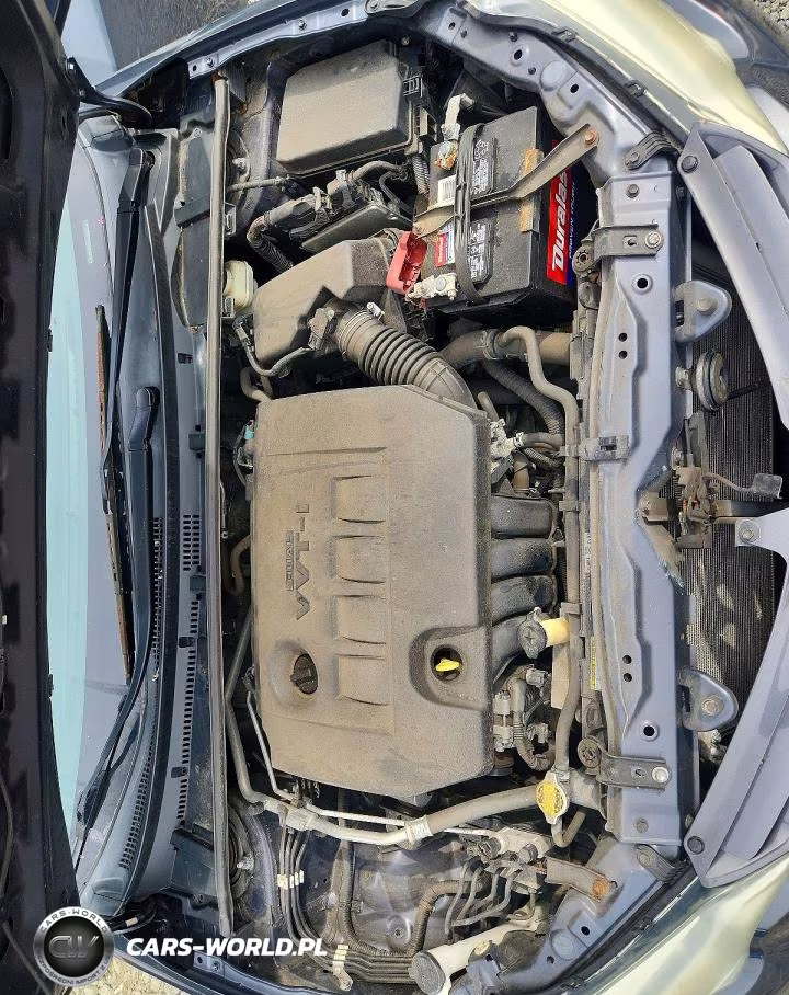 2016 Toyota Corolla Le VIN:5YFBURHE8GP409901 - 11