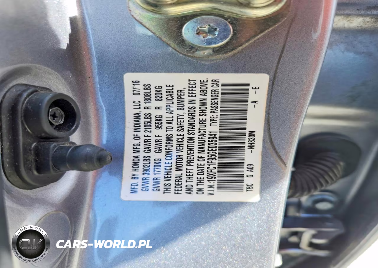2016 Honda Civic Touring VIN:19XFC1F95GE035941 - 12