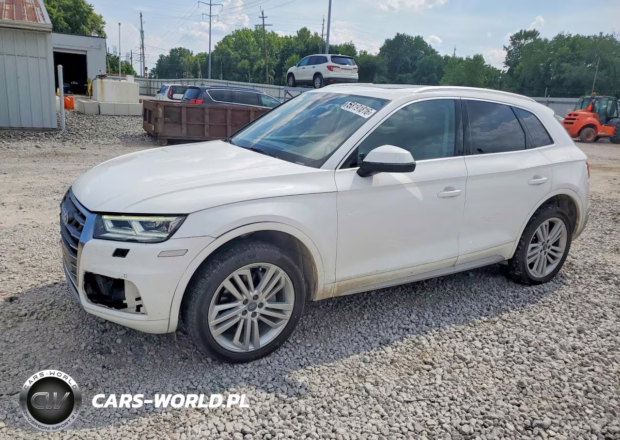 2018 Audi Q5 Premium Plus VIN:WA1BNAFY0J2056940 - 1