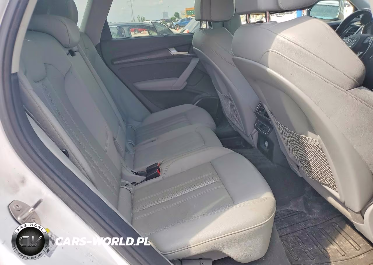 2018 Audi Q5 Premium Plus VIN:WA1BNAFY0J2056940 - 11
