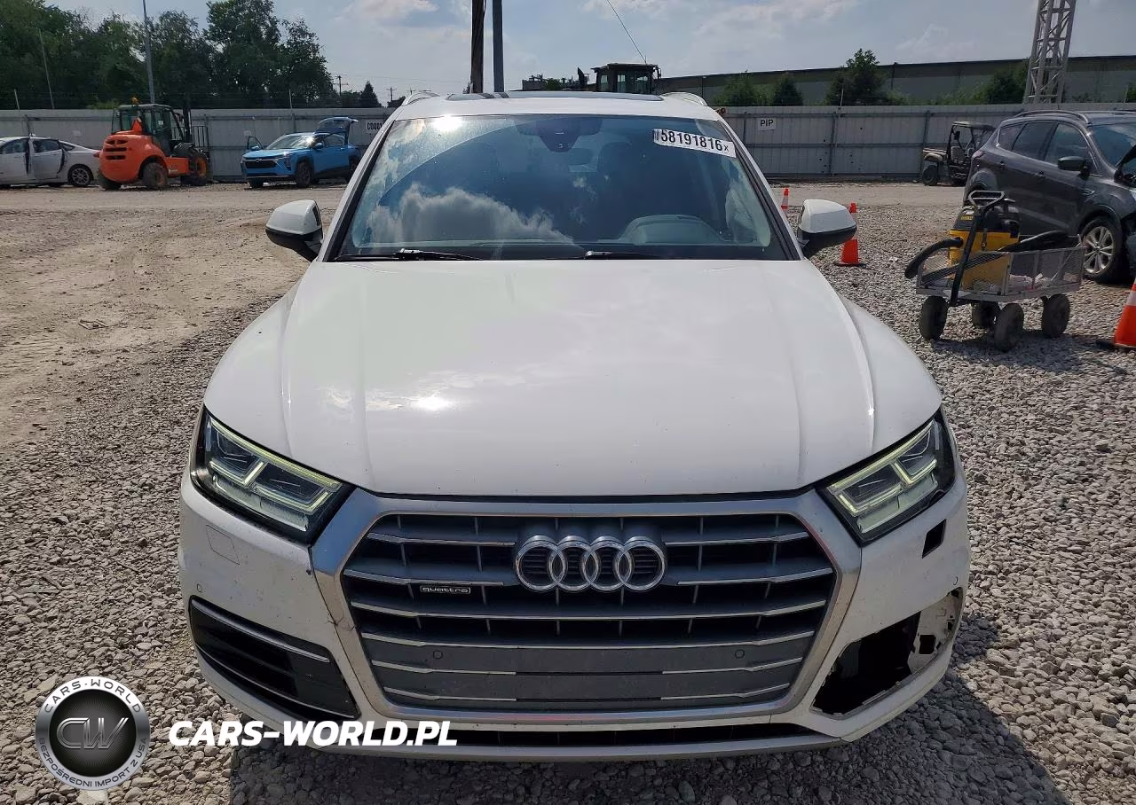 2018 Audi Q5 Premium Plus VIN:WA1BNAFY0J2056940 - 5
