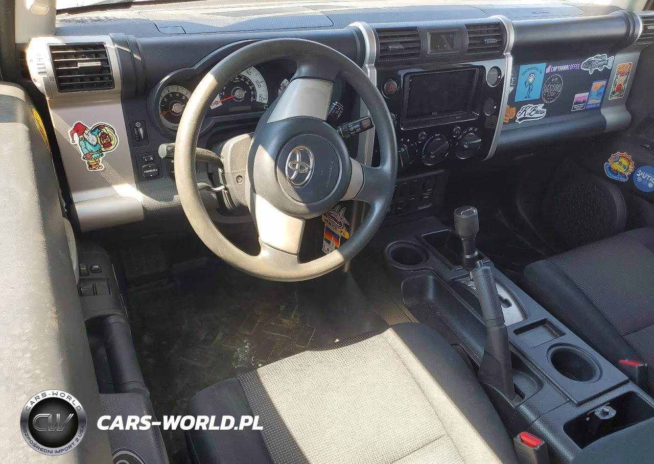 2007 Toyota Fj Cruiser Base VIN:JTEZU11F270011673 - 8