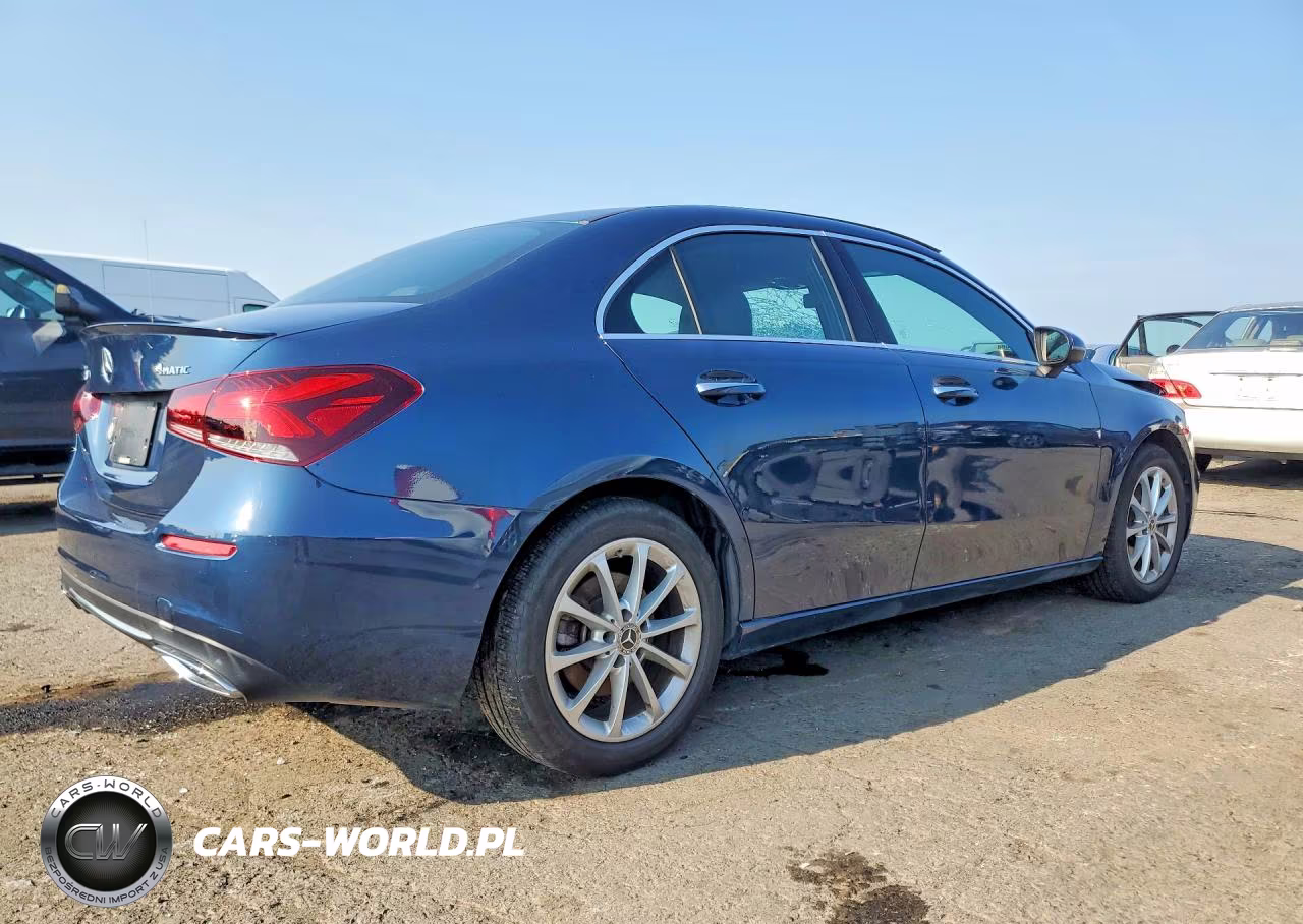 2020 Mercedes-Benz A 220 4Matic VIN:WDD3G4FB1LW039633 - 3