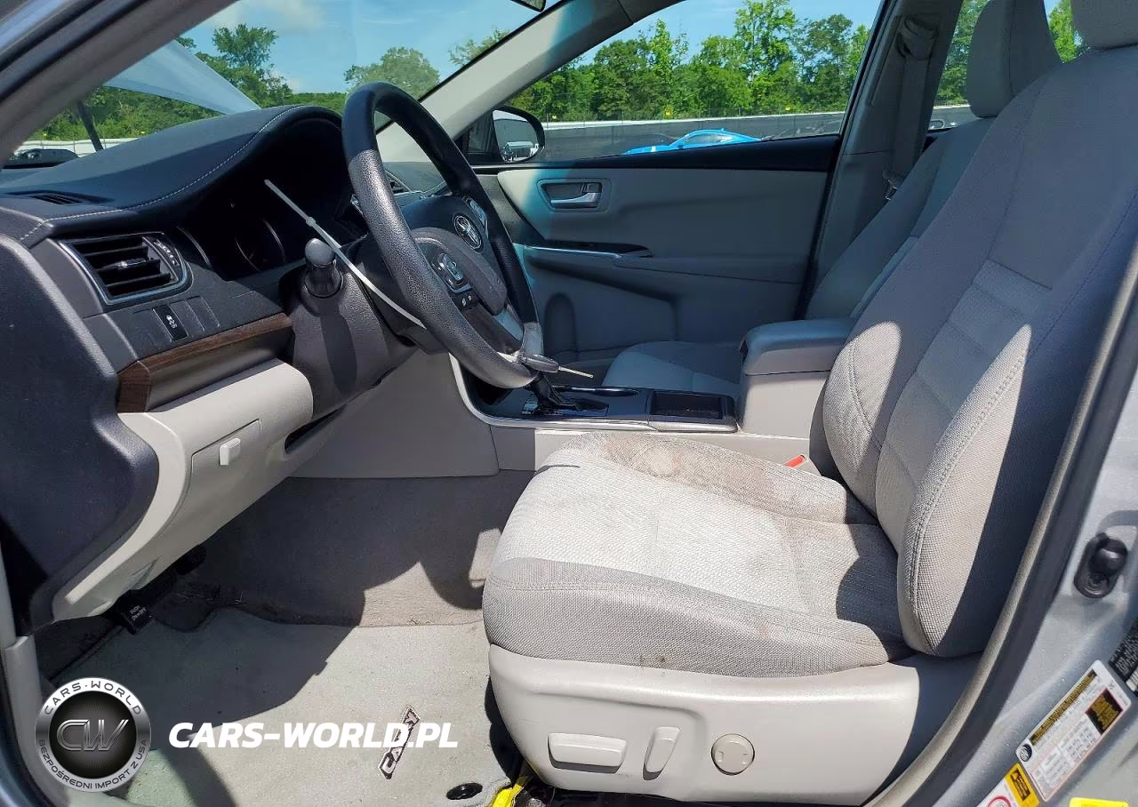 2017 Toyota Camry Le VIN:4T1BF1FK1HU677094 - 7