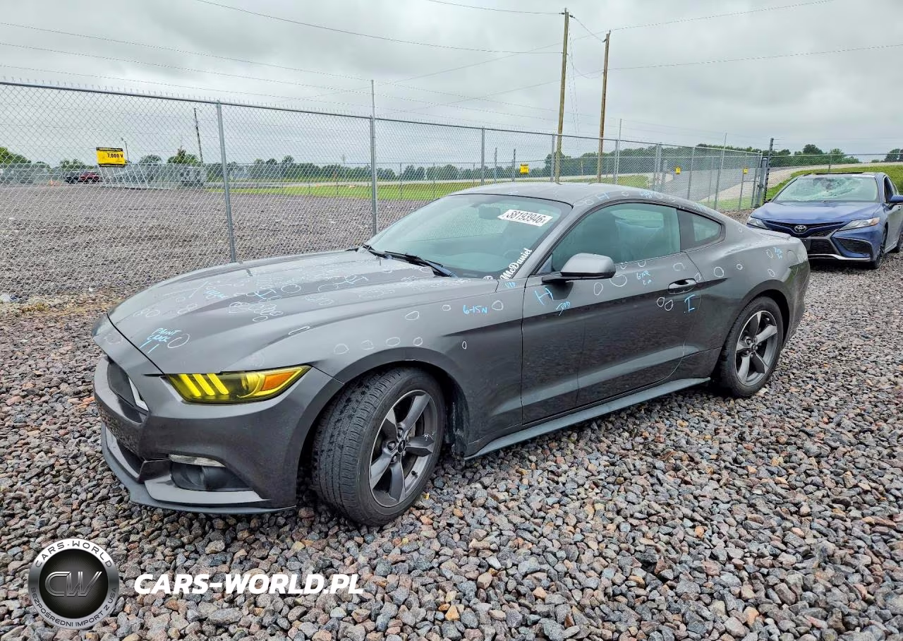 2015 Ford Mustang – zdjęcie 1 z 12