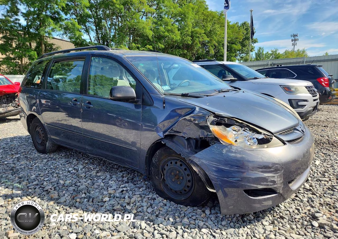 2010 Toyota Sienna Ce 7-Passenger VIN:5TDKK4CC4AS296848 - 4