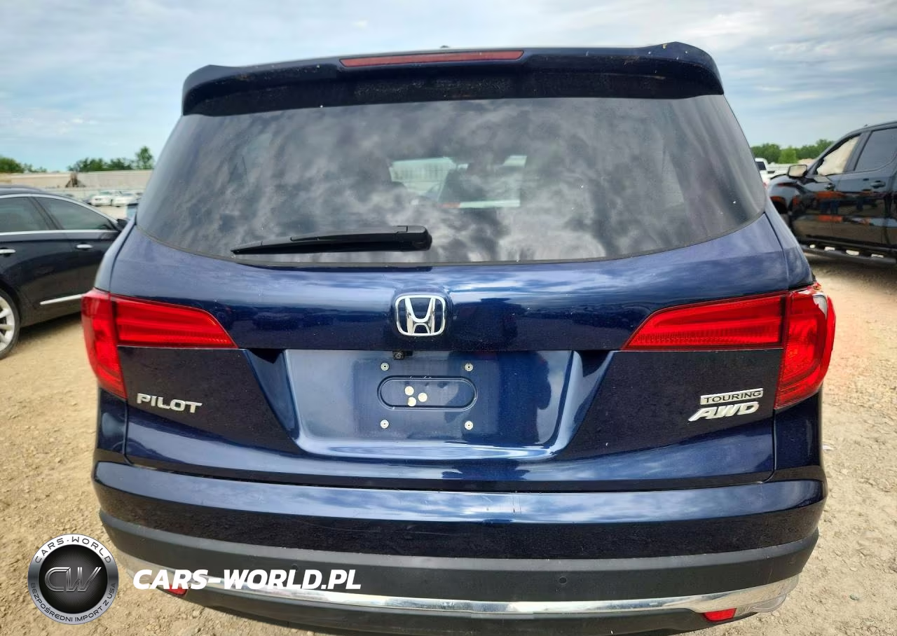 2016 Honda Pilot Touring VIN:5FNYF6H93GB082499 - 6