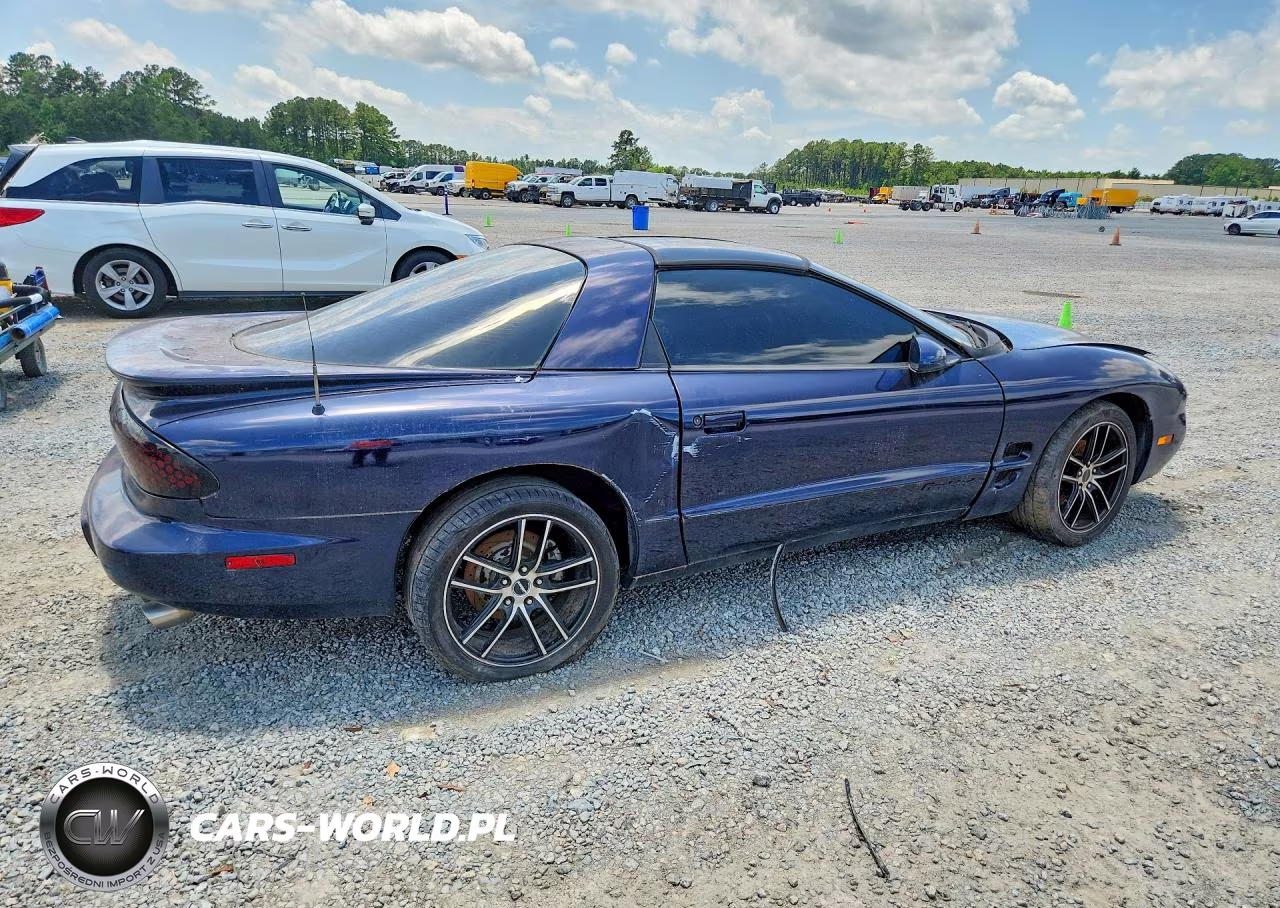 1998 Pontiac Firebird VIN:2G2FS22K1W2205868 - 3