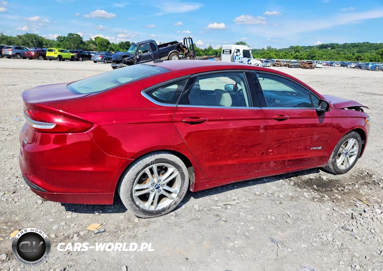 2018 Ford Fusion Se Hybrid VIN:3FA6P0LU4JR208636 - 3