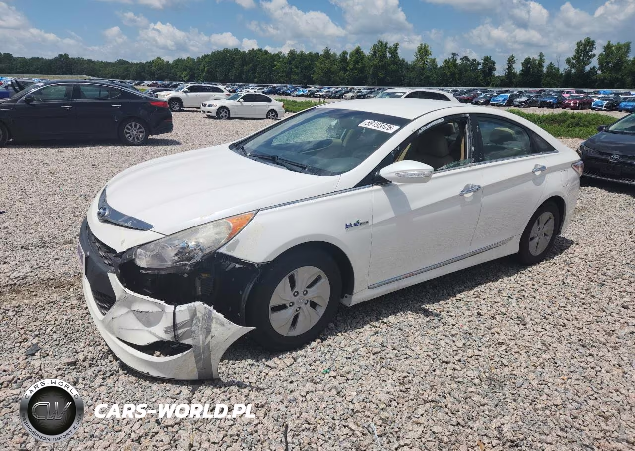 2015 Hyundai Sonata Hybrid Base – zdjęcie 1 z 12