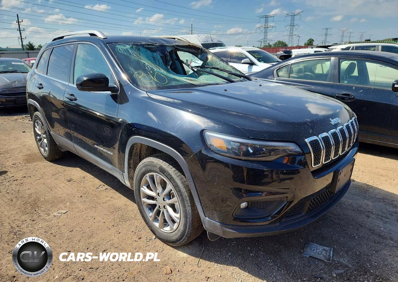 2021 Jeep Cherokee Latitude Lux VIN:1C4PJMMX0MD181531 - 4