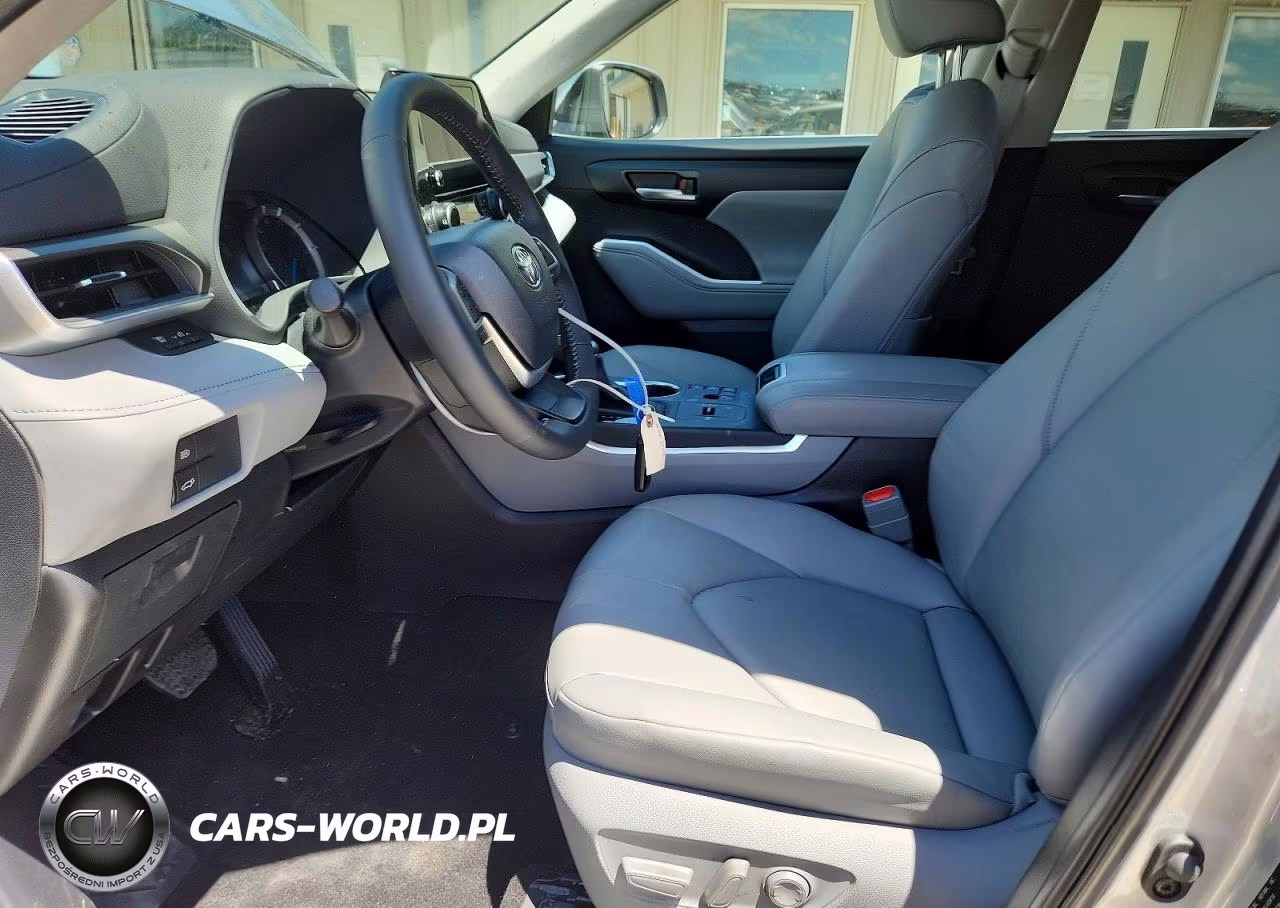 2025 Toyota Highlander Hybrid Xle VIN:5TDKBRCH9SS682126 - 7
