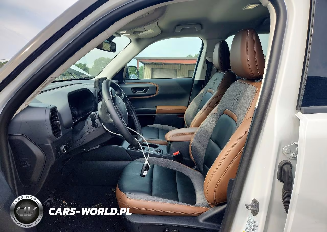 2024 Ford Bronco Sport Outer Banks VIN:3FMCR9C69RRF48899 - 7