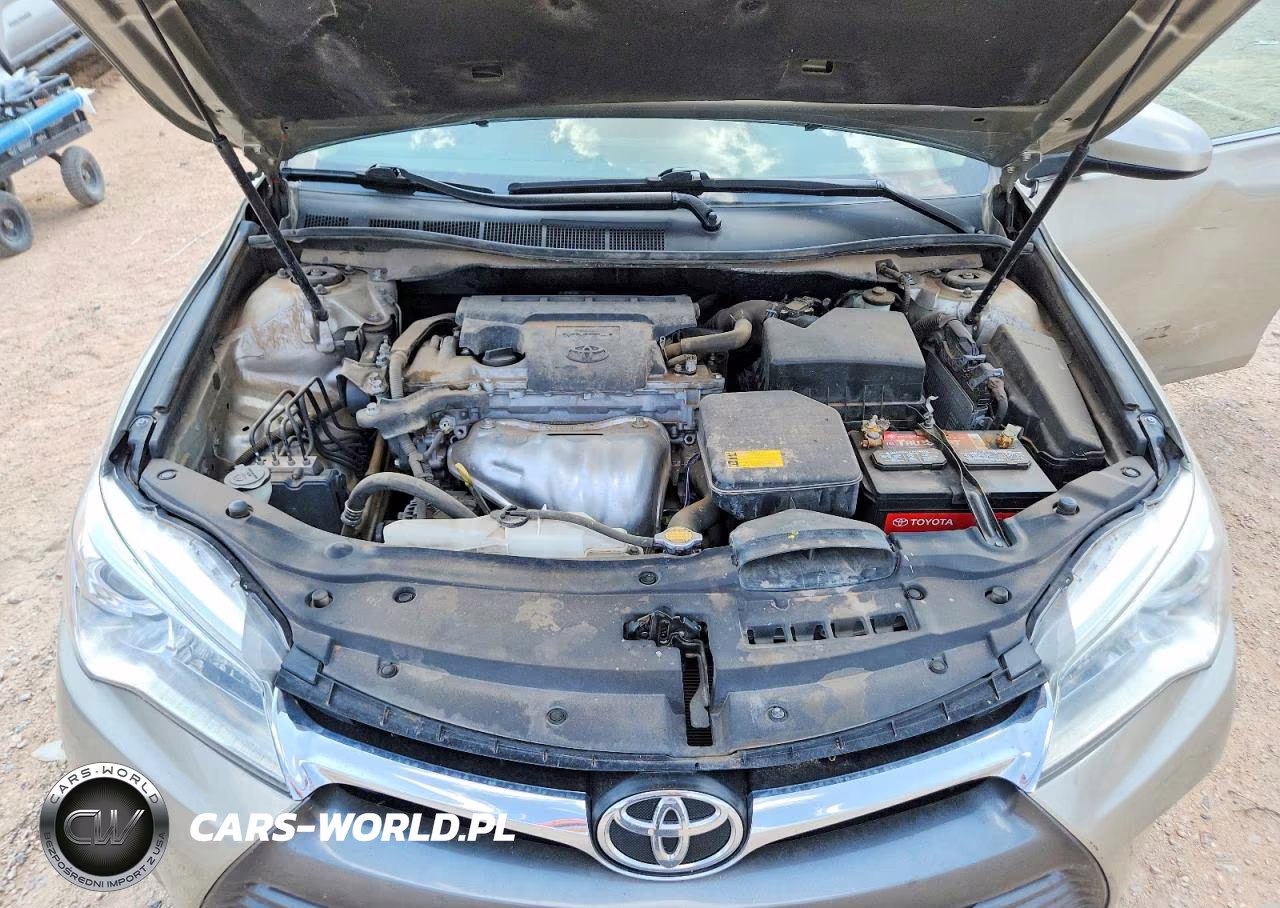 2015 Toyota Camry Le VIN:4T4BF1FK8FR502151 - 11