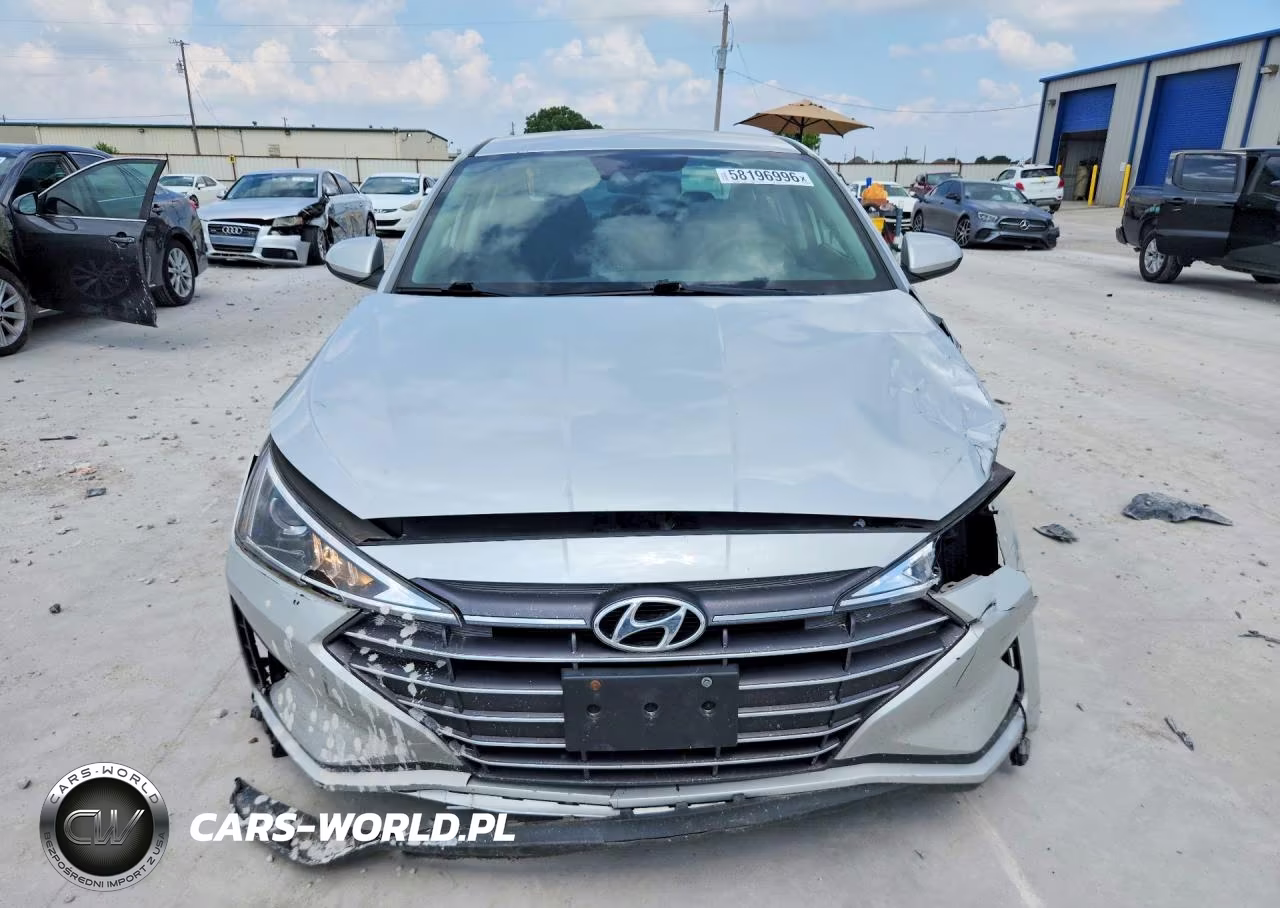 2019 Hyundai Elantra Sel VIN:5NPD84LF2KH416185 - 5