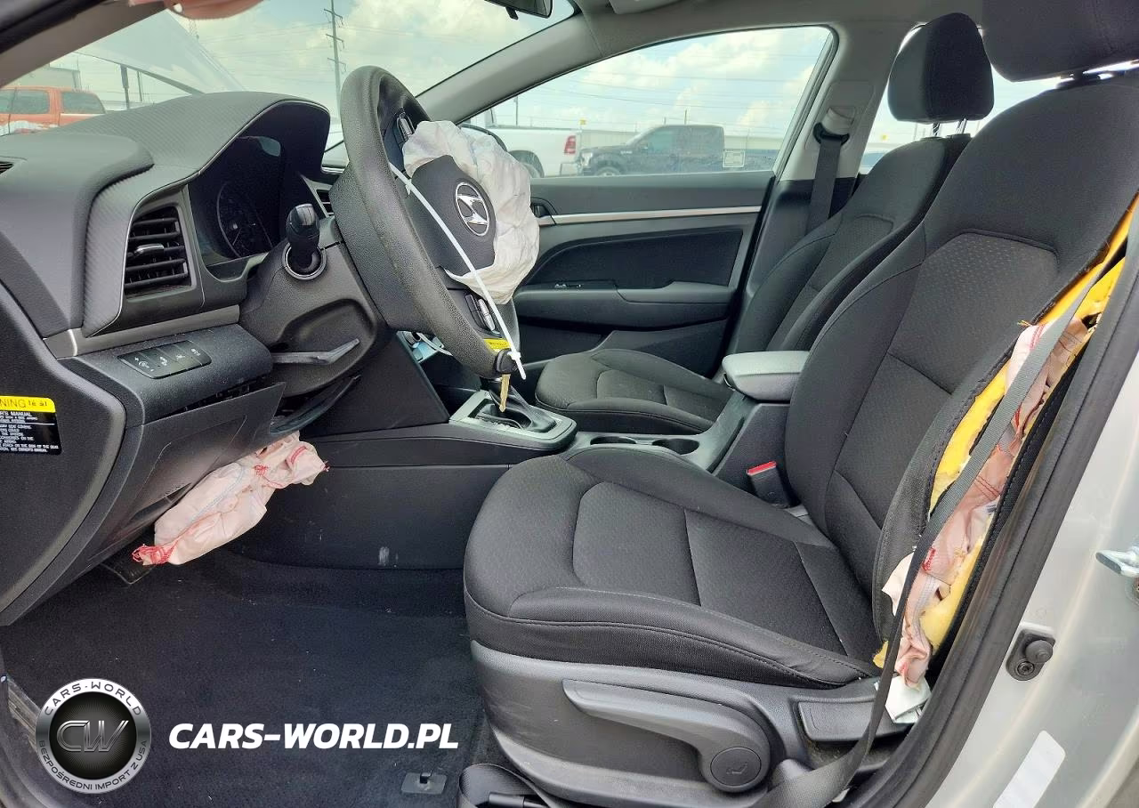 2019 Hyundai Elantra Sel VIN:5NPD84LF2KH416185 - 7