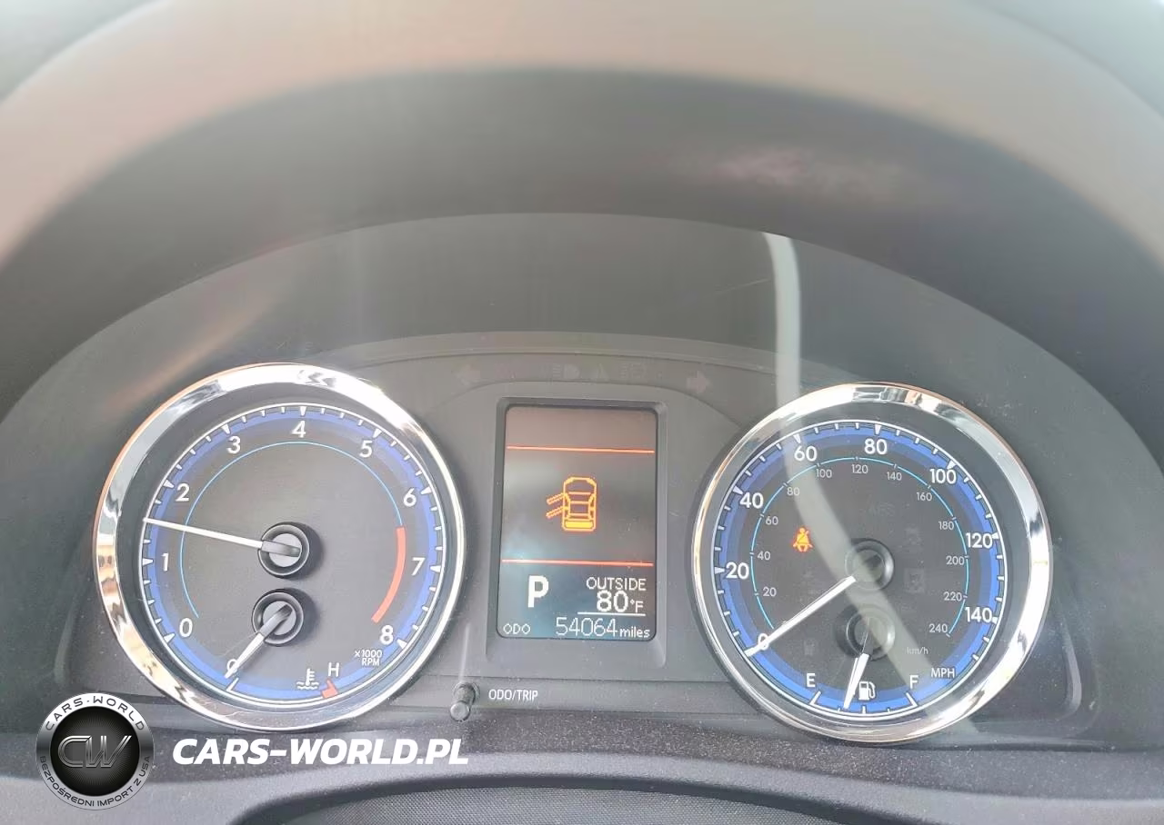 2018 Toyota Corolla Le VIN:2T1BURHE0JC017177 - 9