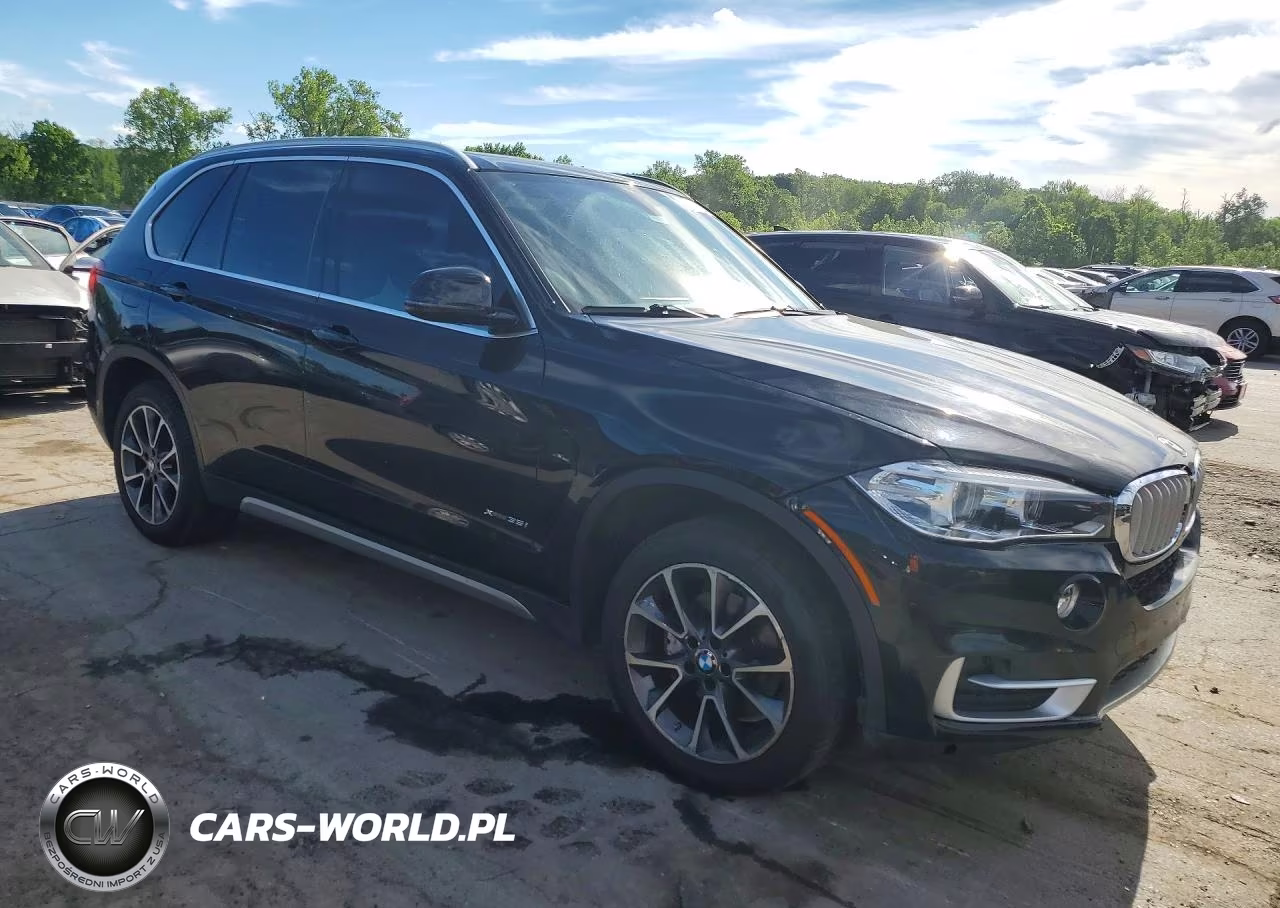 2017 BMW X5 xDrive35I VIN:5UXKR0C34H0V71876 - 4