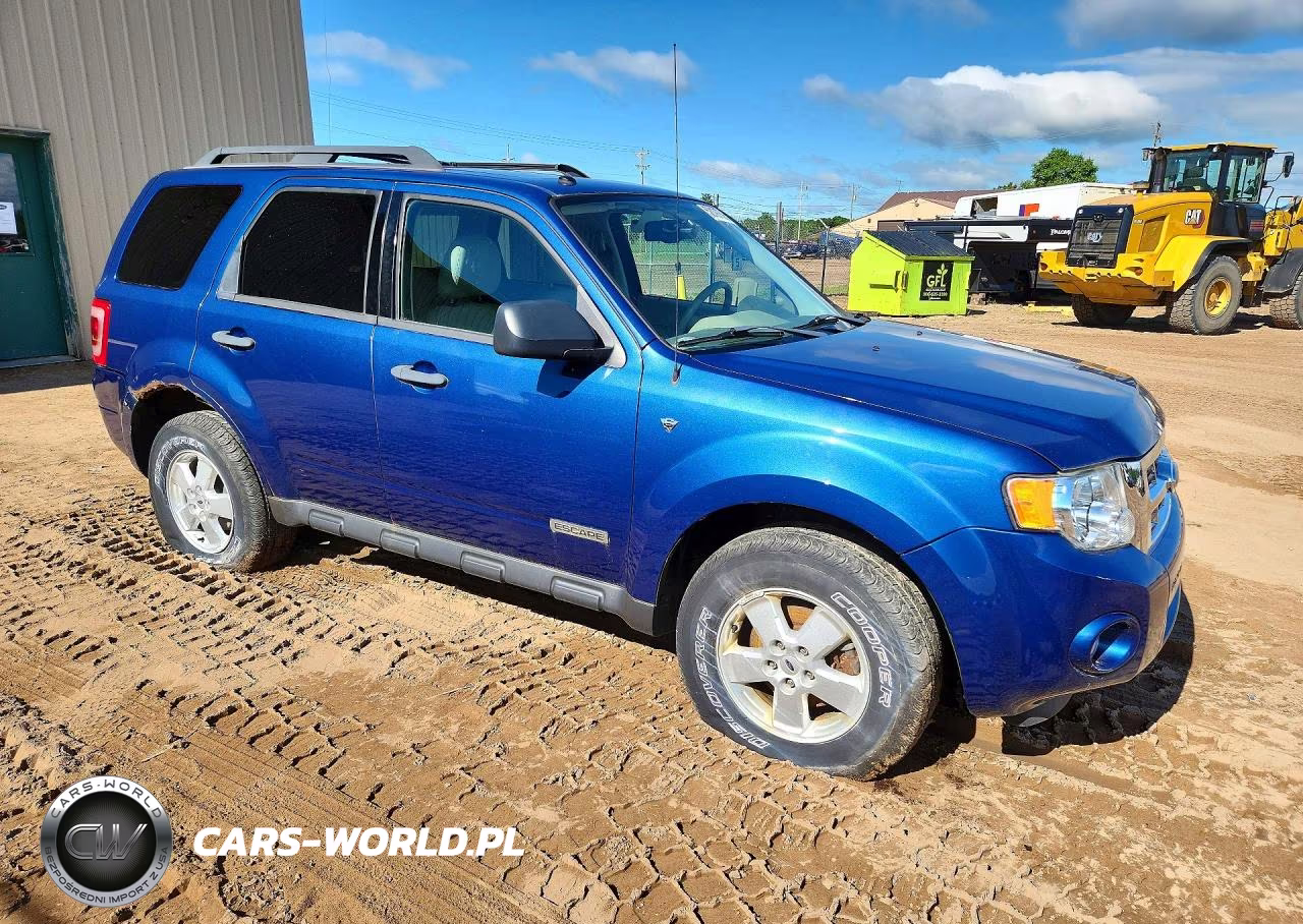 2008 Ford Escape Xlt VIN:1FMCU93108KA83113 - 4