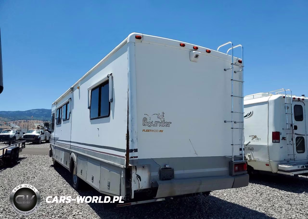 2000 Fleetwood Bounder Rv VIN:3FCNF53S5YJA08779 - 3