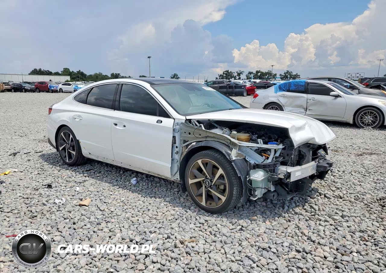 2021 Hyundai Sonata Sel Plus VIN:5NPEJ4J2XMH132265 - 4