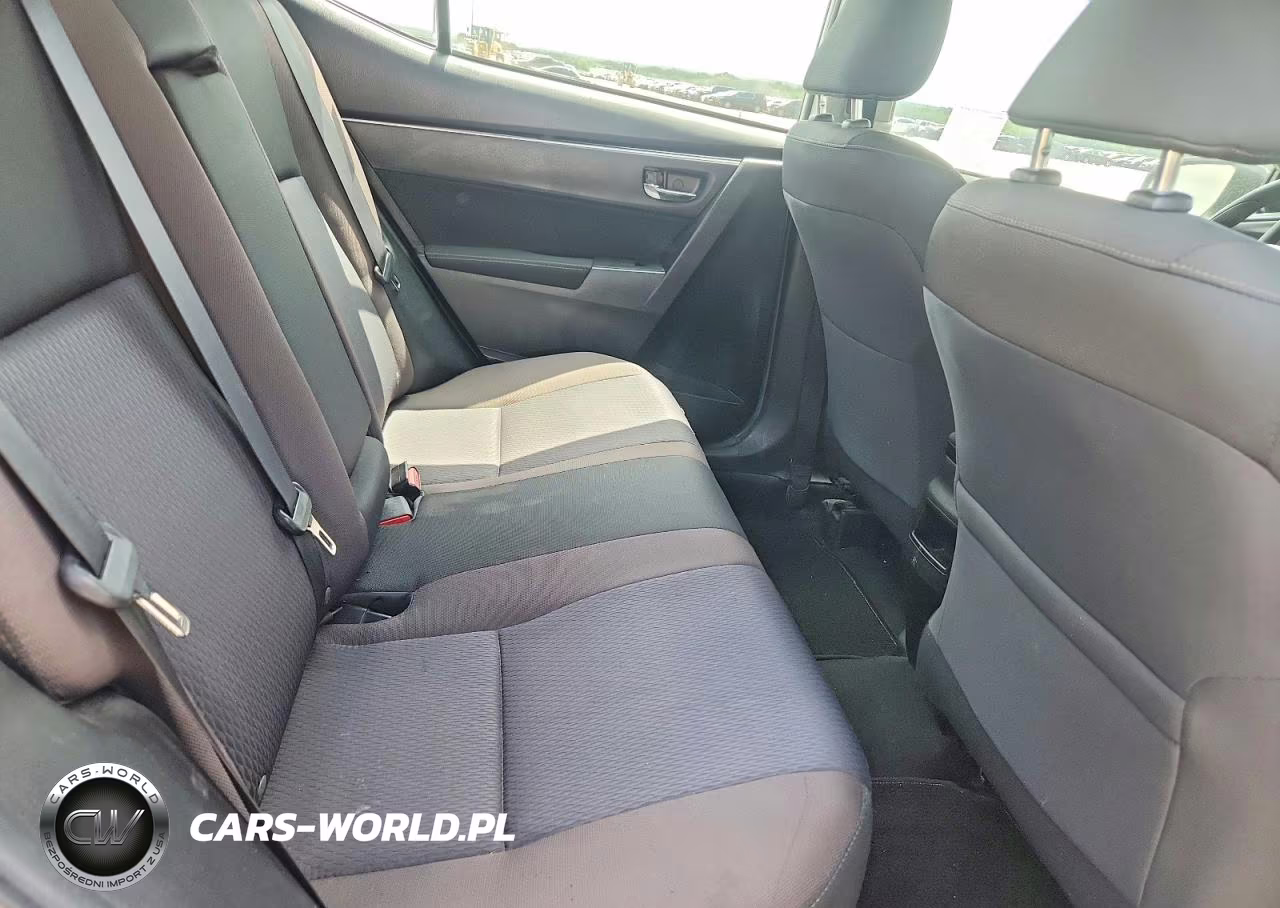 2018 Toyota Corolla Le VIN:5YFBURHE3JP840007 - 10
