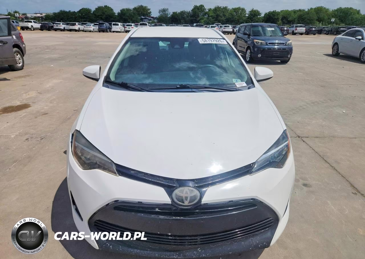 2018 Toyota Corolla Le VIN:5YFBURHE3JP840007 - 5