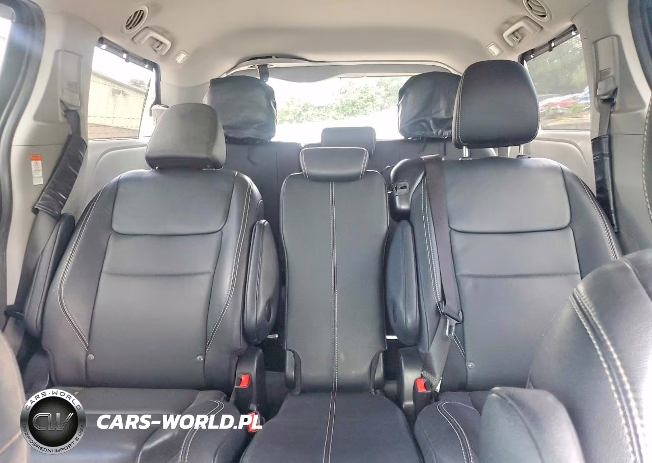 2017 Toyota Sienna Se VIN:5TDXZ3DC1HS849816 - 10
