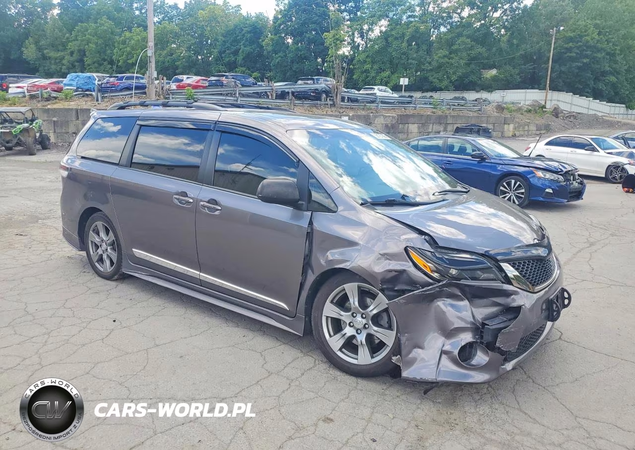 2017 Toyota Sienna Se VIN:5TDXZ3DC1HS849816 - 4