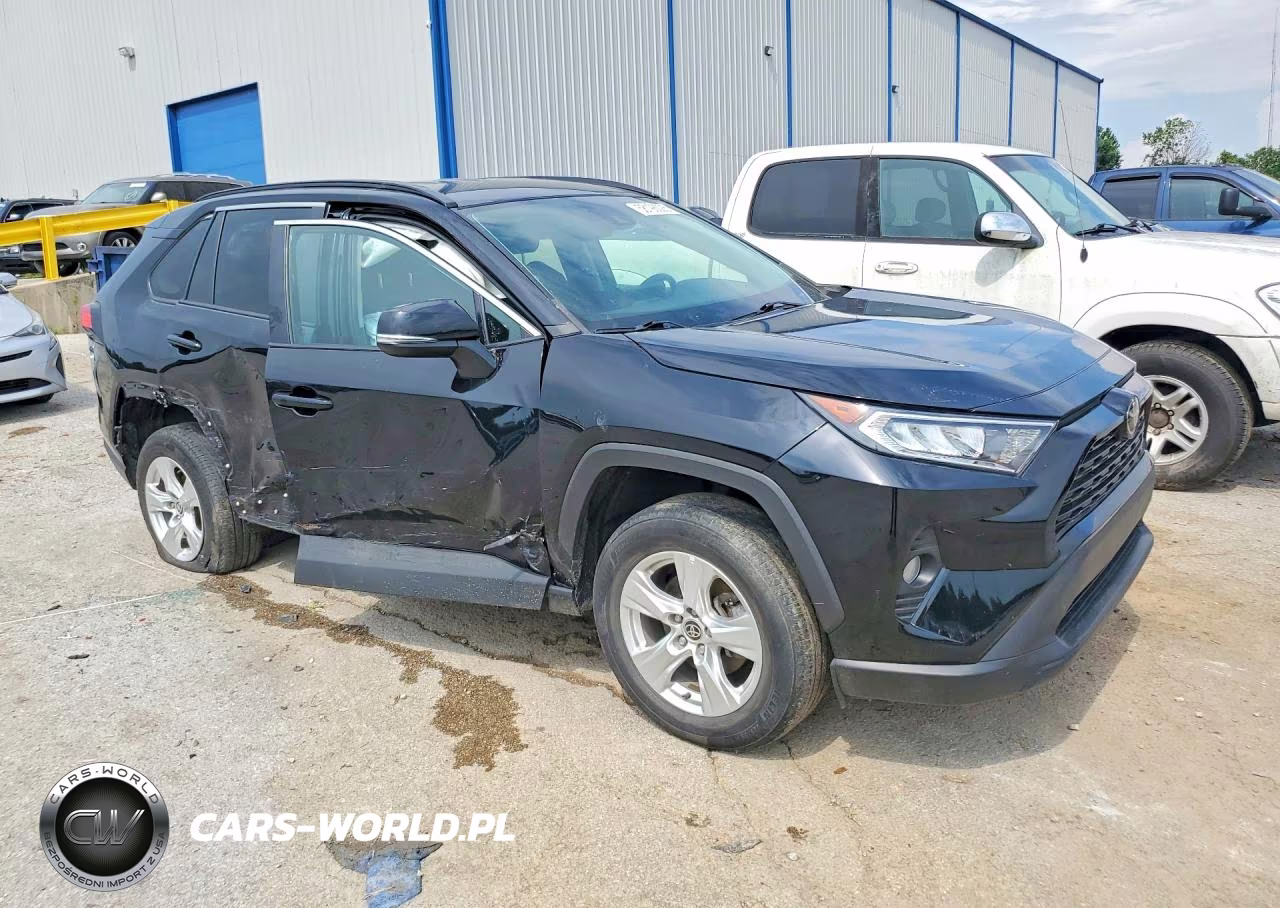 2021 Toyota Rav4 Xle VIN:2T3P1RFVXMW244677 - 4