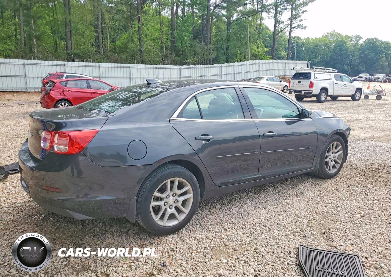 2015 Chevrolet Malibu 1Lt VIN:1G11C5SL9FF290754 - 3