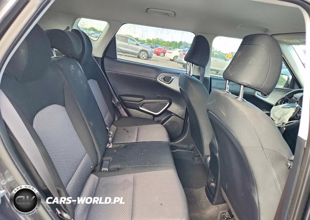 2022 Kia Soul X-Line VIN:KNDJ23AU5N7826584 - 10