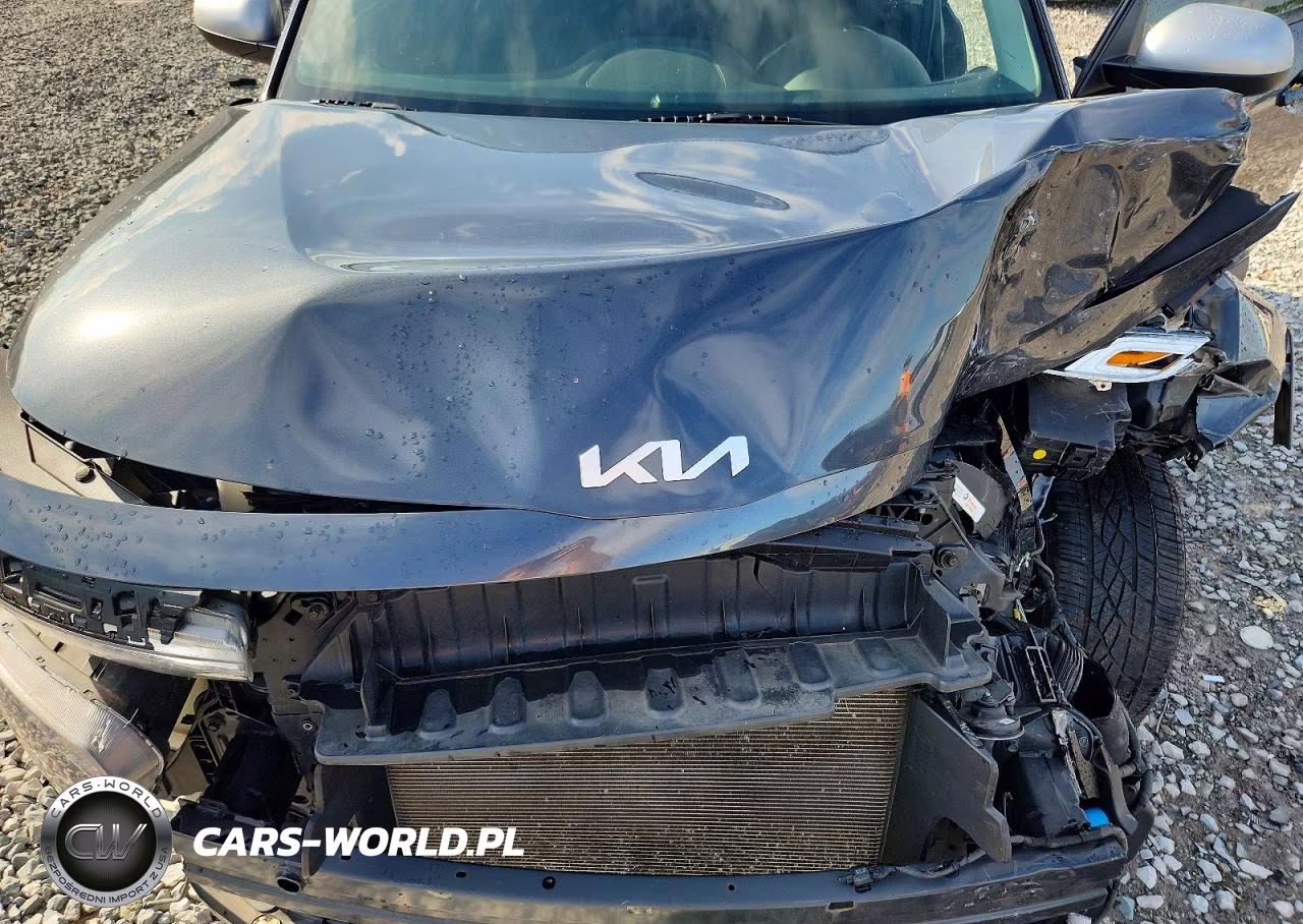 2022 Kia Soul X-Line VIN:KNDJ23AU5N7826584 - 11