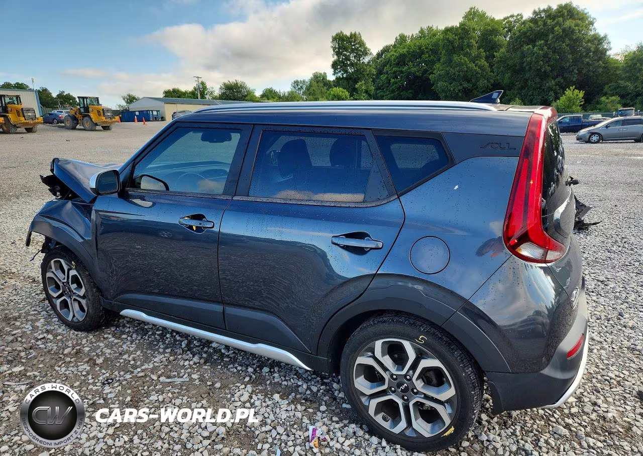 2022 Kia Soul X-Line VIN:KNDJ23AU5N7826584 - 2
