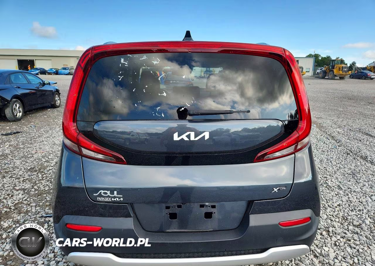 2022 Kia Soul X-Line VIN:KNDJ23AU5N7826584 - 6