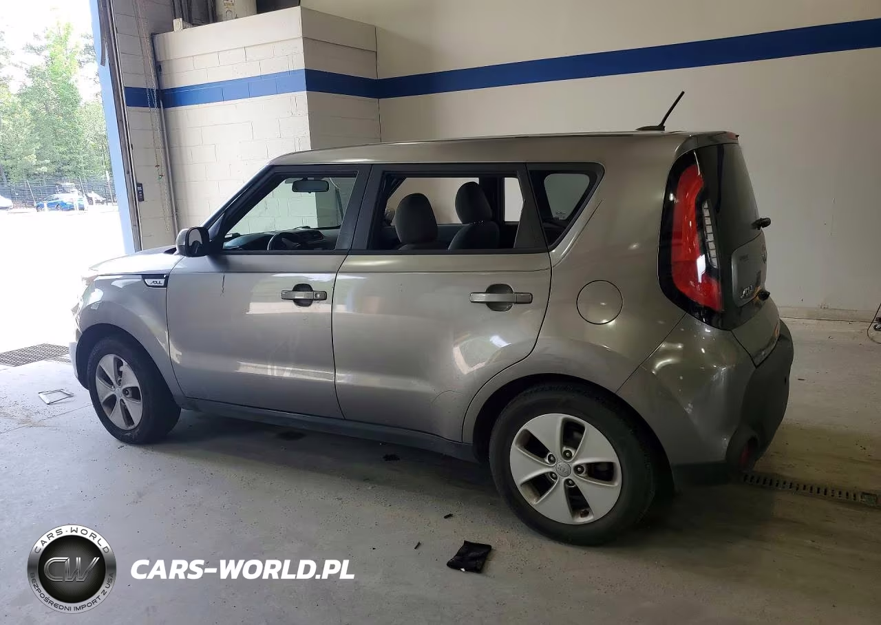 2015 Kia Soul Base VIN:KNDJN2A27F7130424 - 2