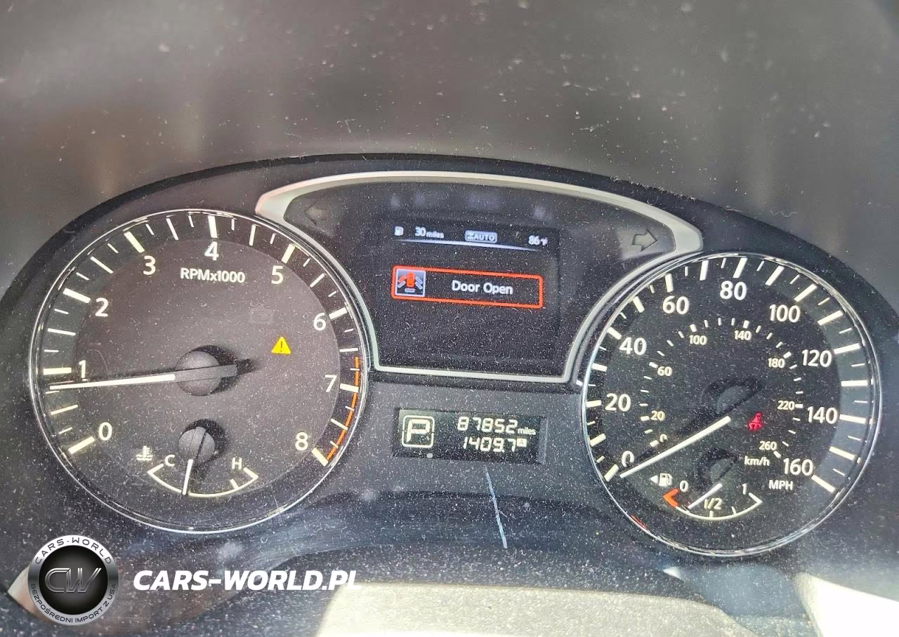 2014 Nissan Pathfinder S VIN:5N1AR2MM2EC727600 - 9