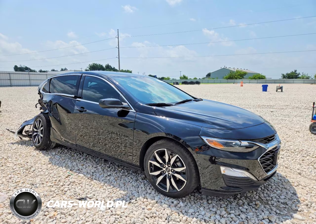 2025 Chevrolet Malibu Rs VIN:1G1ZG5ST5SF152355 - 4