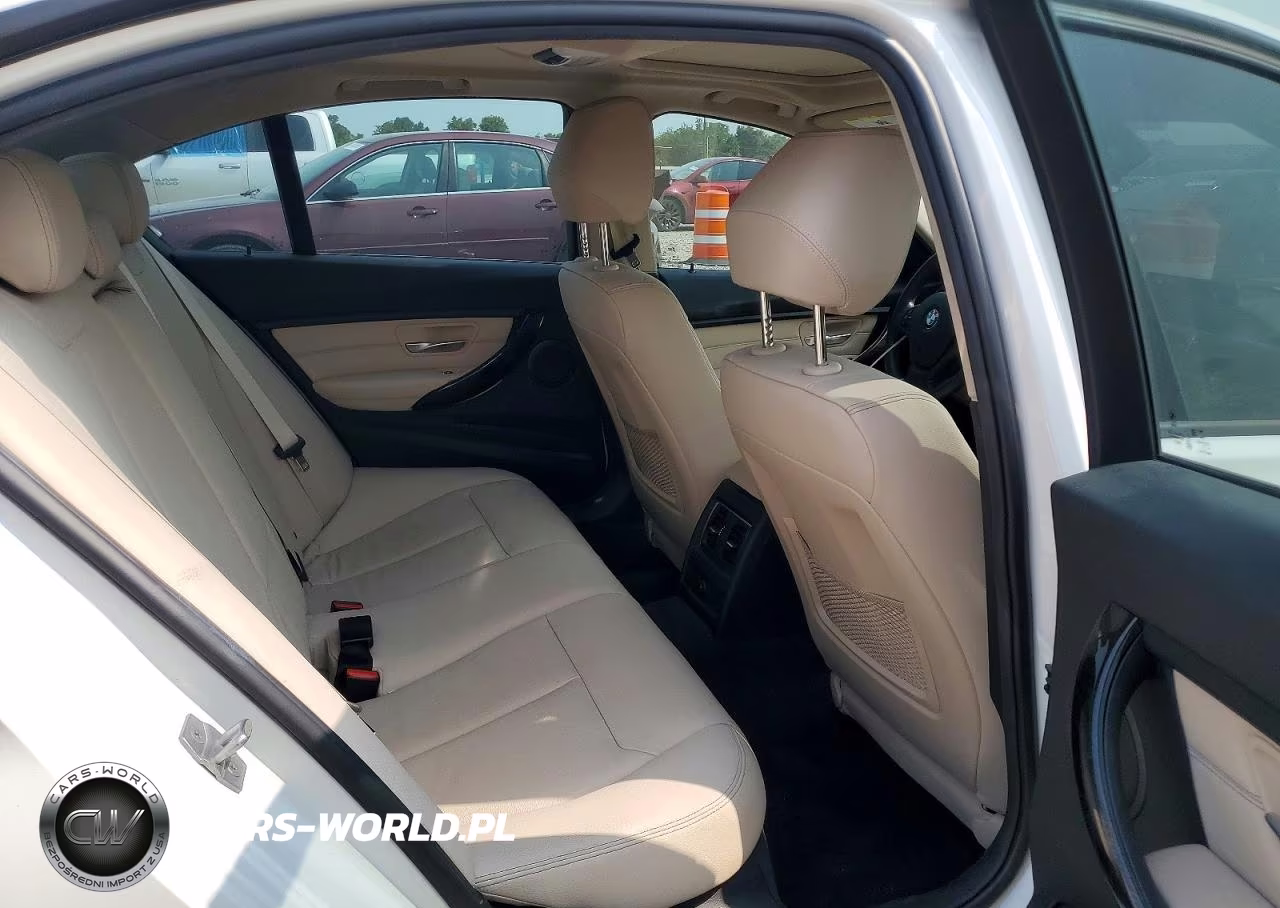2018 BMW 320 I VIN:WBA8E1G53JNU89295 - 10