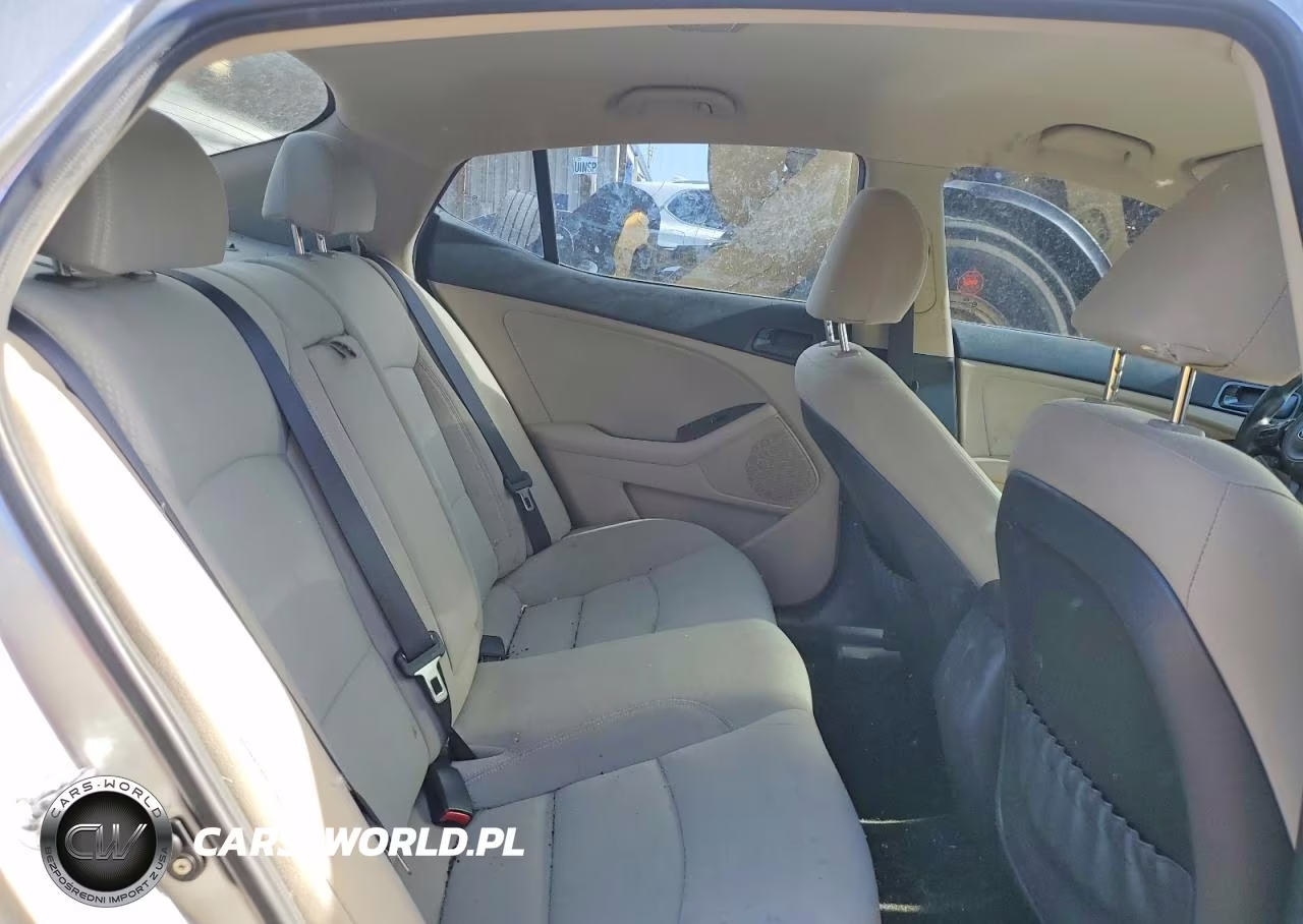 2014 Kia Optima Lx VIN:KNAGM4A79E5466927 - 9